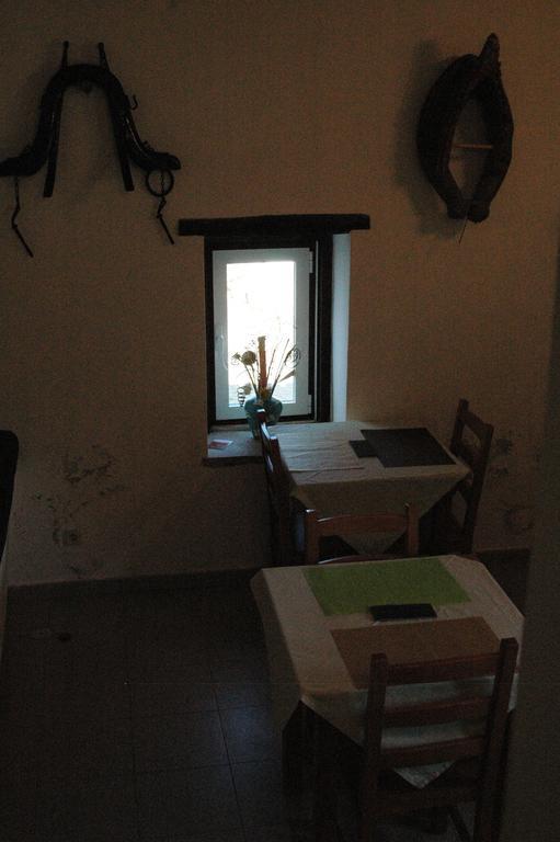 Villa Quinta Do Vaqueirinho - Agro-Turismo Marvão Esterno foto