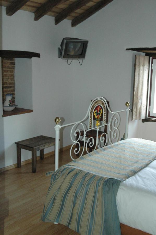 Villa Quinta Do Vaqueirinho - Agro-Turismo Marvão Camera foto